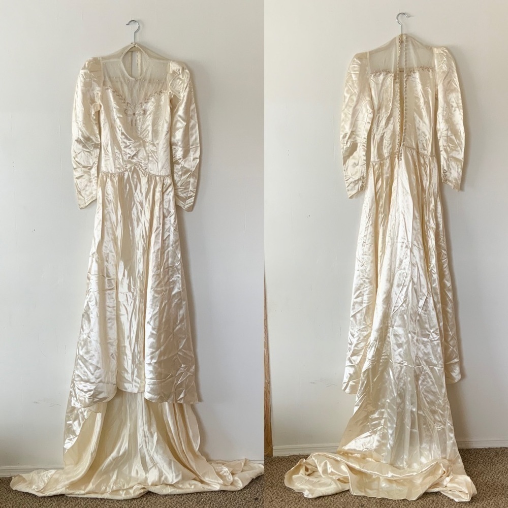Vintage wedding dress - Picture 1 of 7